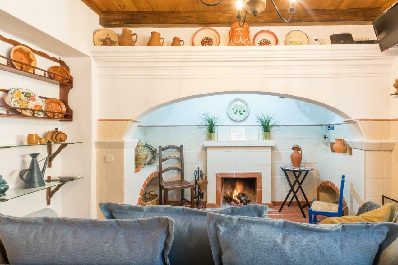 Vila Casa Dos Moinhos Velhos Brinches Exteriér fotografie